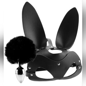 Bunny mask with tail